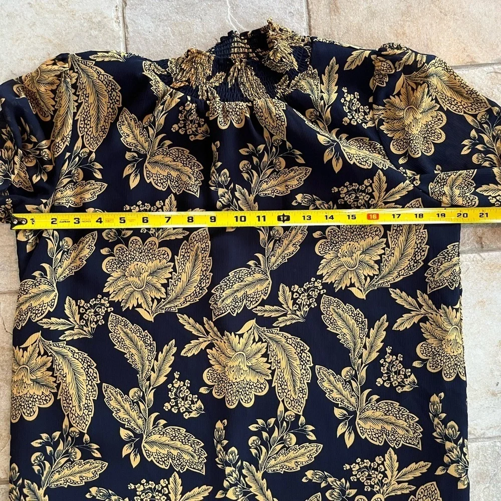 J Crew Smocked Ruched Chiffon Regal Gold Navy Floral Coquette Blouse Women Sz XS